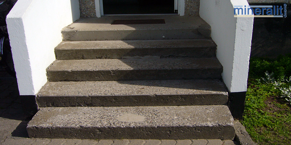 mineralit-Treppen-vor-Sanierung