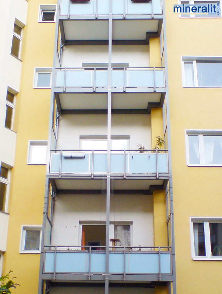 Balkonerweiterungen-mit-mineralit-Balkonlösungen