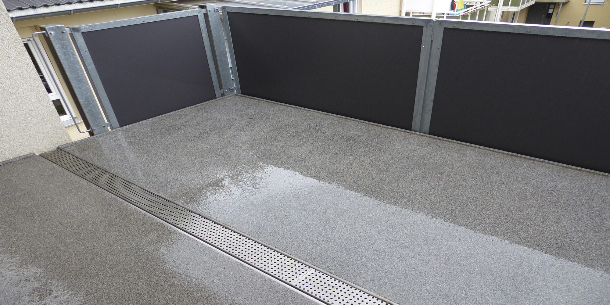 Balkonerweiterung mit Balkonbelag und Balkonplatten freitragend